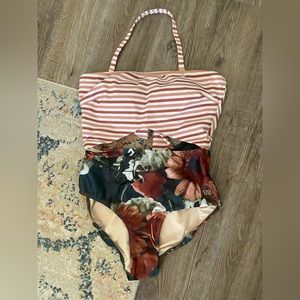 ALBION One Piece Swim Suit Floral Striped Medium Tie Back Removable Strap